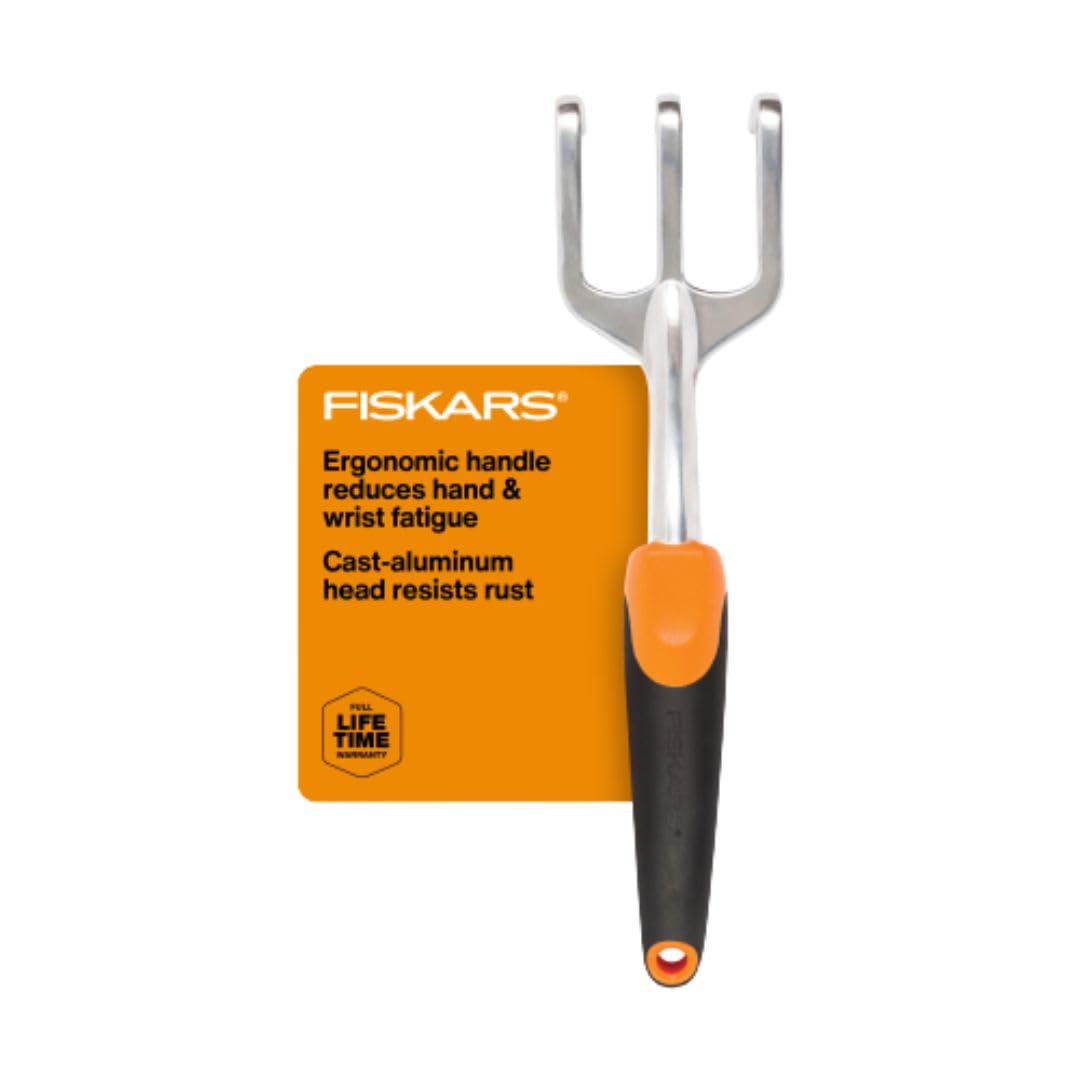 Fiskars Ergo Kultivator zum Graben, Lockern und Jäten, robustes Gartenwerkzeug mit Aufhängeloch