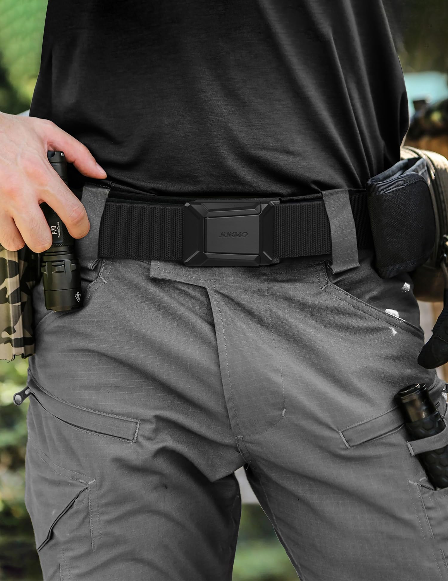 JUKMO Stretch Tactical Belt for Men, Military Work Rigger Hiking 1.5" Elastic Nylon Web Ratchet Quick Release Belt in Gift Box (Black, Medium)