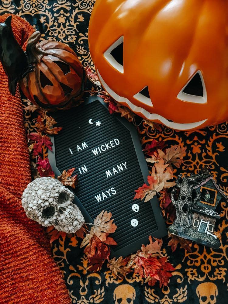 Coffin Letter Board Black +3D Bat Stickers +650 Characters, Spooky & Seasonal Emojis, Wooden Stand - 17x10.5 Inches - Coffin Shaped Goth Decor Sign Witchy Halloween Decorations Gothic Decor Birthday Wedding Home Spooky Gifts