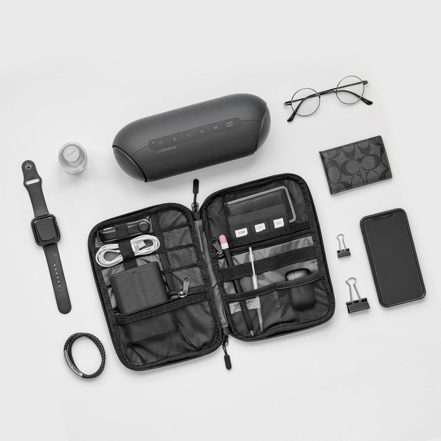 BAGSMART Electronics Travel Organizer Case, Tech Accessories Cord Storage Bag for Phone, Power Bank, SD Card, Cables, Black